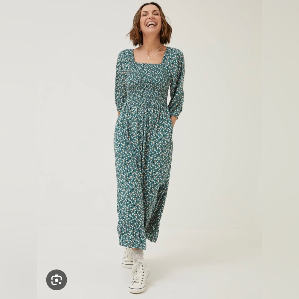 Fat Face // Adele Shirred Midi Dress in Ditsy Pear